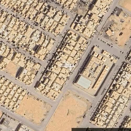 شقة 5 غرف في عكاظ 2
