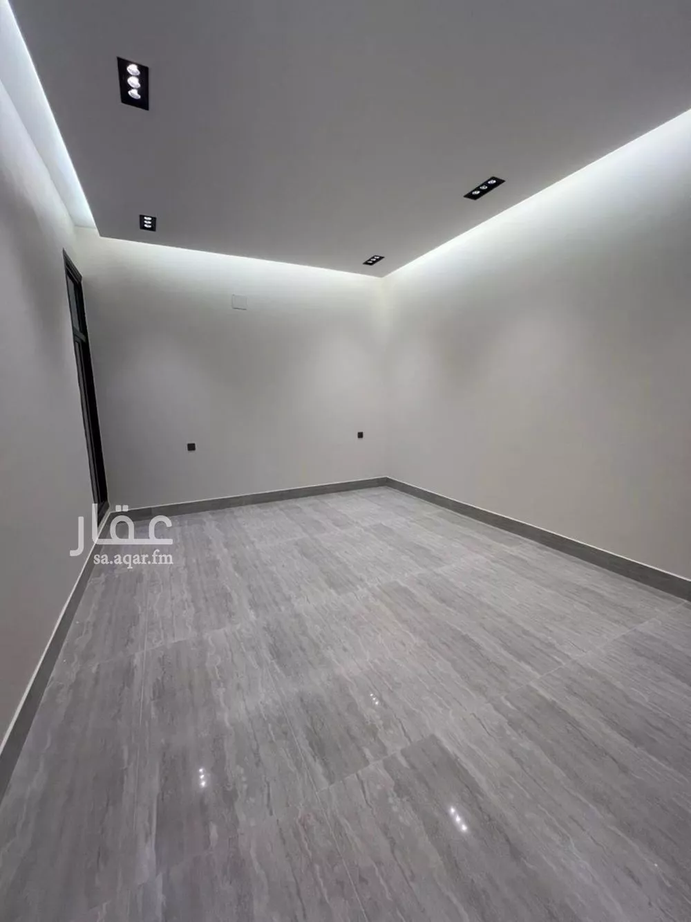 فيلا 7 غرف في الرمال 19