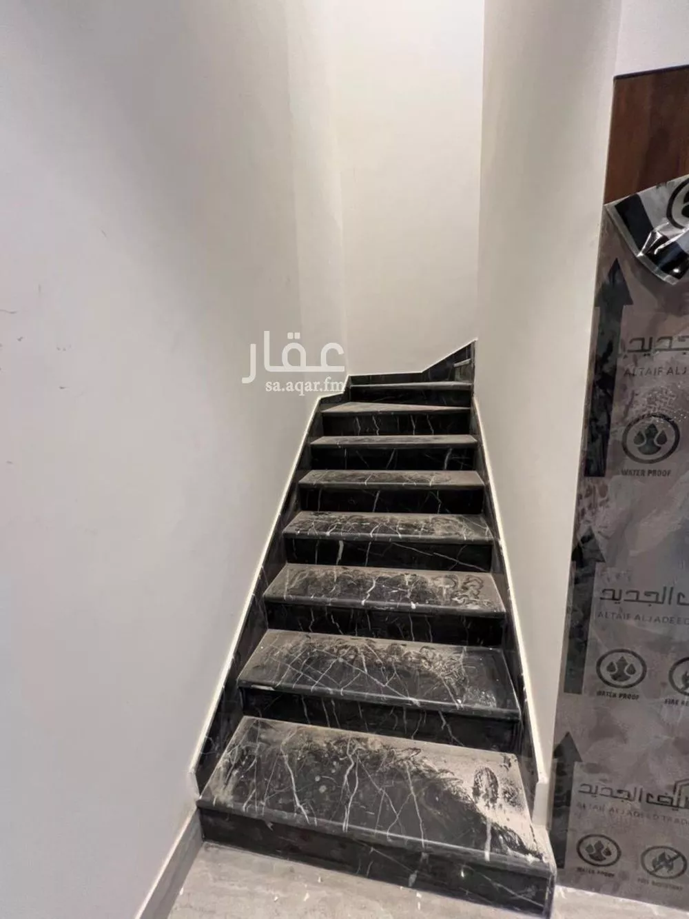 فيلا 7 غرف في الرمال 4