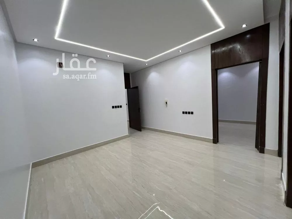 4 bedroom apartment in Tuwaiq, Riyadh 15
