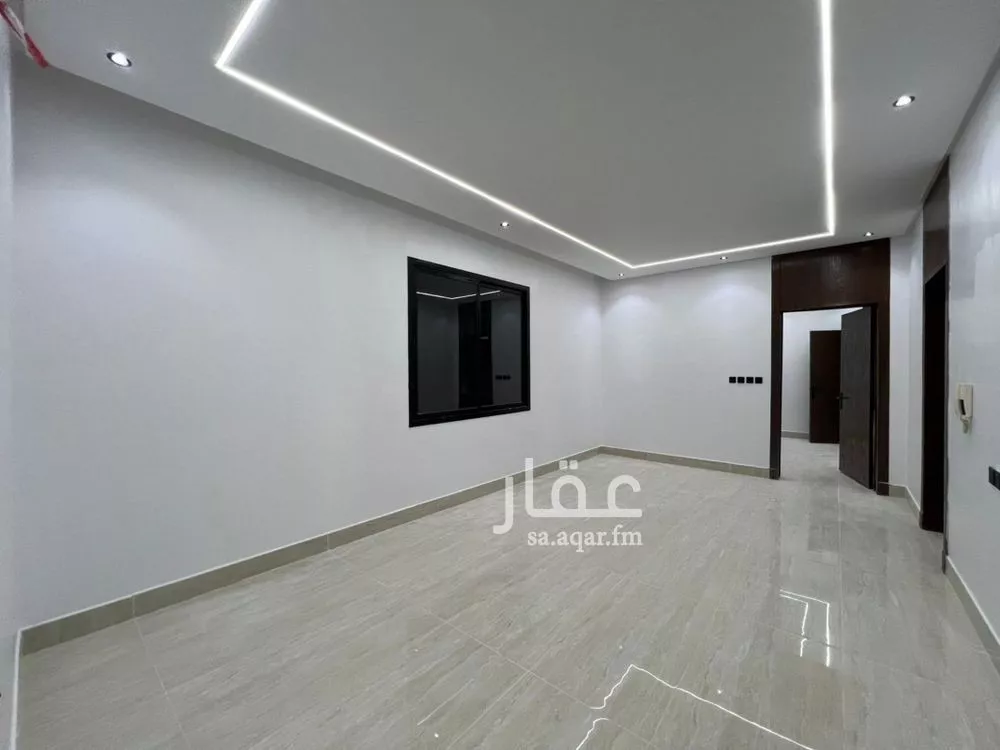 4 bedroom apartment in Tuwaiq, Riyadh 18