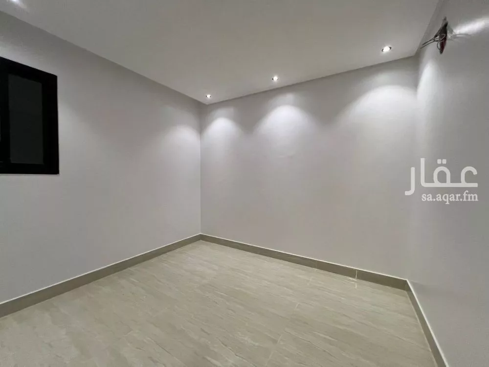 4 bedroom apartment in Tuwaiq, Riyadh 6