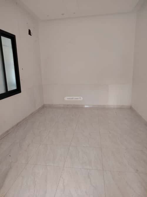 5 bedroom floor in Ad Dar Al Baida 2