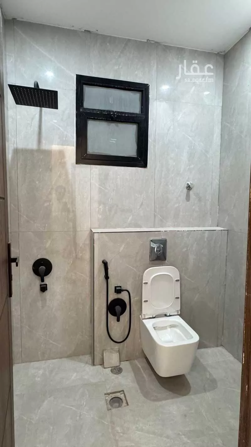 5 bedroom villa in An Nadhim 26