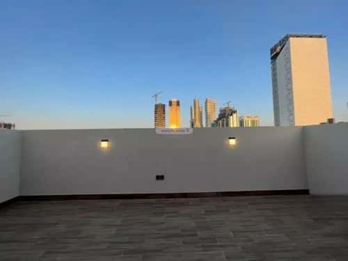 5 bedroom villa in Al Malqa 11