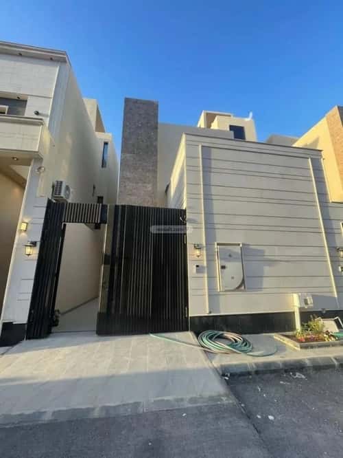 5 bedroom villa in Al Rimal 3