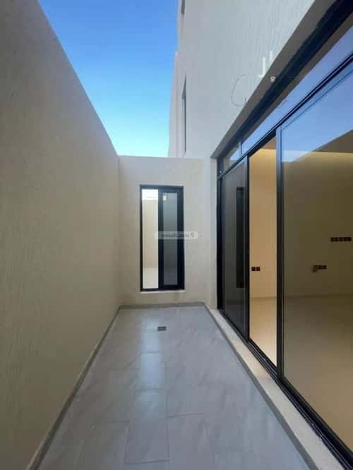 5 bedroom villa in Al Rimal 7