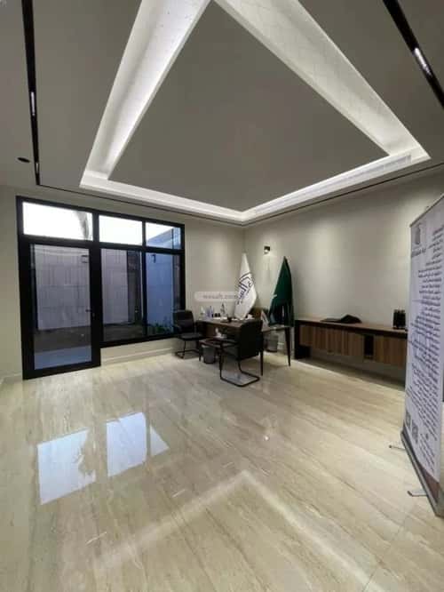 5 bedroom villa in Al Aqiq 3