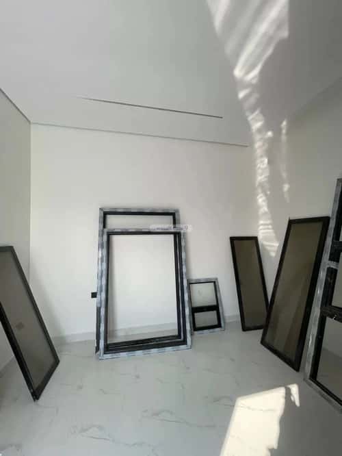 3 bedroom apartment in Al Murjan 8