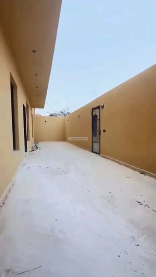 5 bedroom villa in Al Hazm 2
