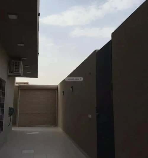 7 bedroom villa in Al Aridh 4