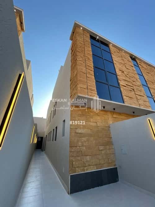 فيلا 7 غرف في عكاظ 4