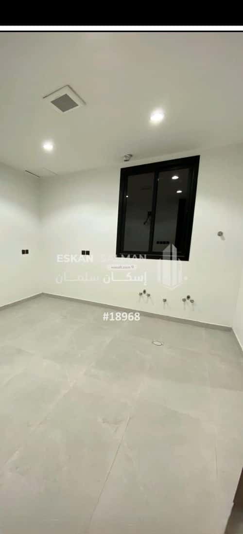 4 bedroom floor in Al Bayan 2