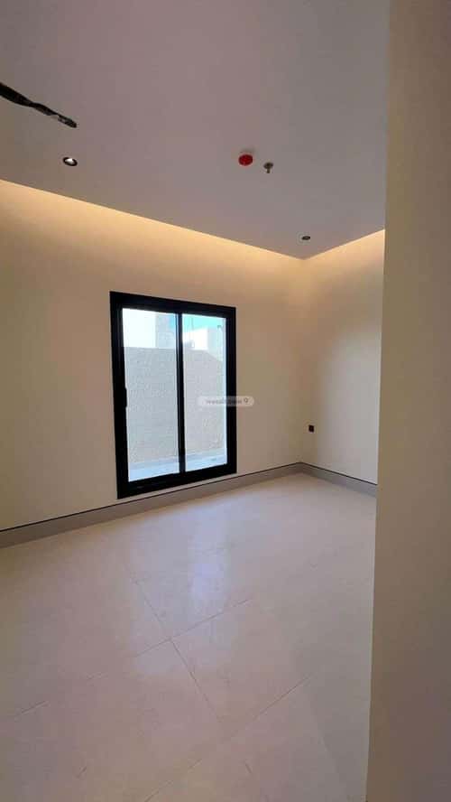 3 bedroom apartment in King Fahd 4