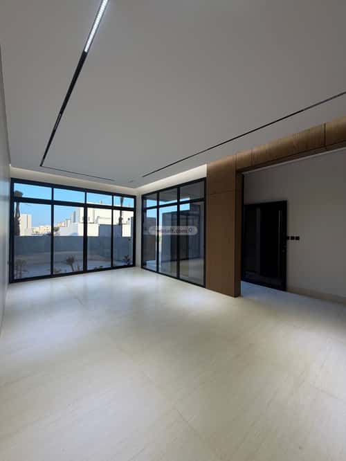 6 bedroom villa in Al Mahdiyyah 1