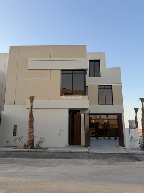 6 bedroom villa in Al Mahdiyyah 10