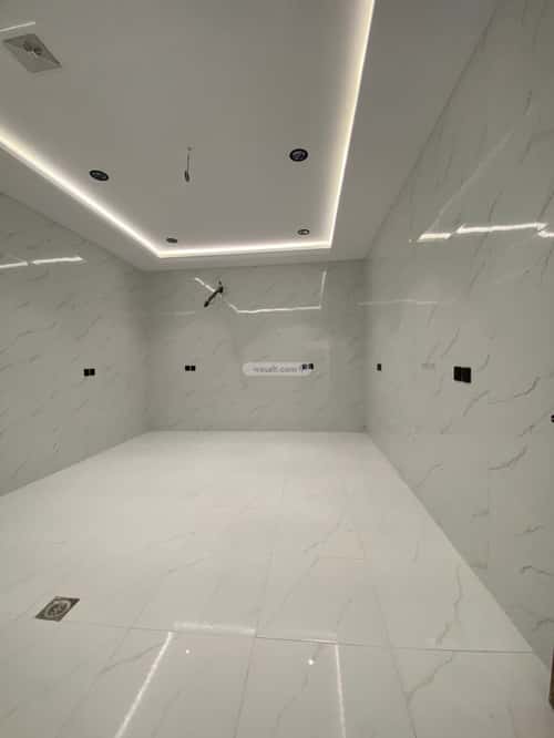 5 bedroom floor in Dahiat Namar 9