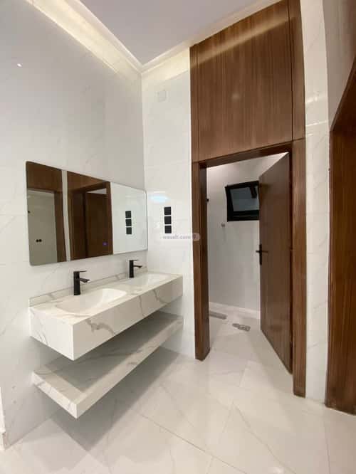 5 bedroom floor in Dahiat Namar 7