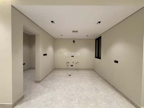 4 bedroom floor in Al Qadisiyah 3