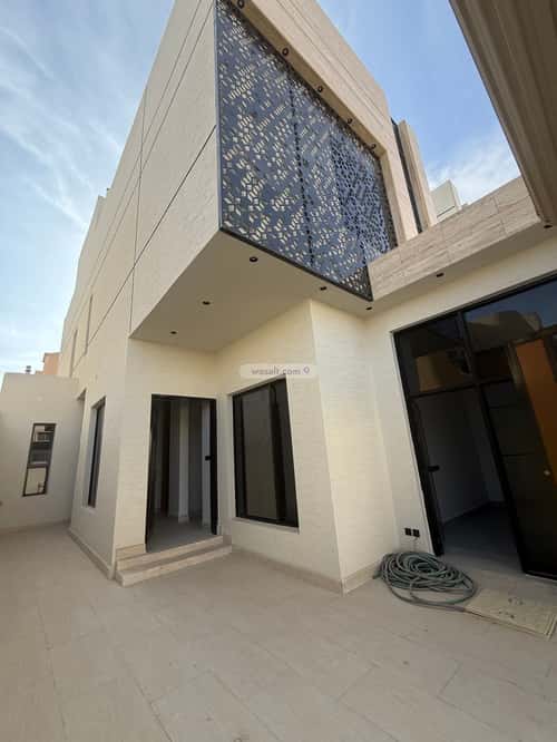 5 bedroom villa in Al Marwa 3