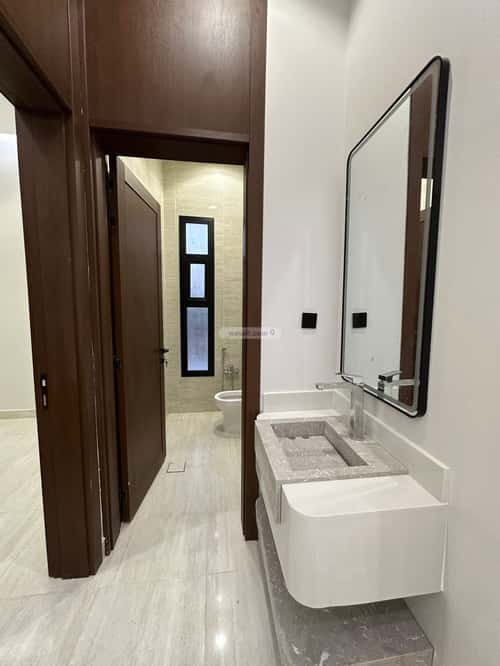 5 bedroom villa in Al Janadriyah 7