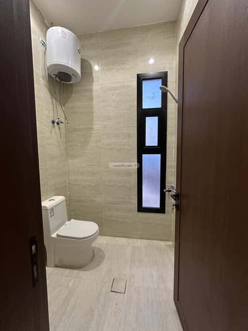 5 bedroom villa in Al Janadriyah 14
