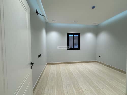 4 bedroom apartment in Al Maizilah 13