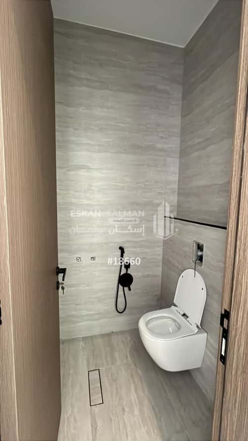 6 bedroom apartment in Al Zahrah 1