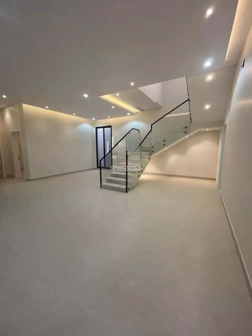 4 bedroom villa in Al Maizilah 4