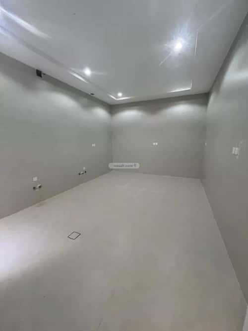 4 bedroom villa in Al Maizilah 6