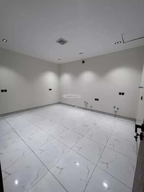 7 bedroom villa in Al Khaleej 8
