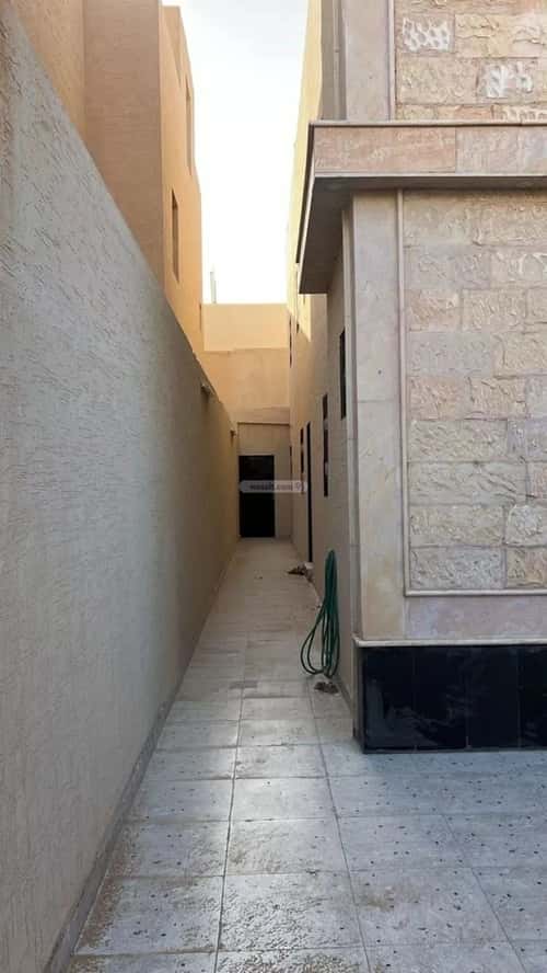 8 bedroom villa in Dhahrat Laban 3
