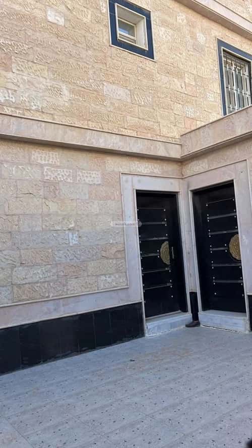 8 bedroom villa in Dhahrat Laban 2