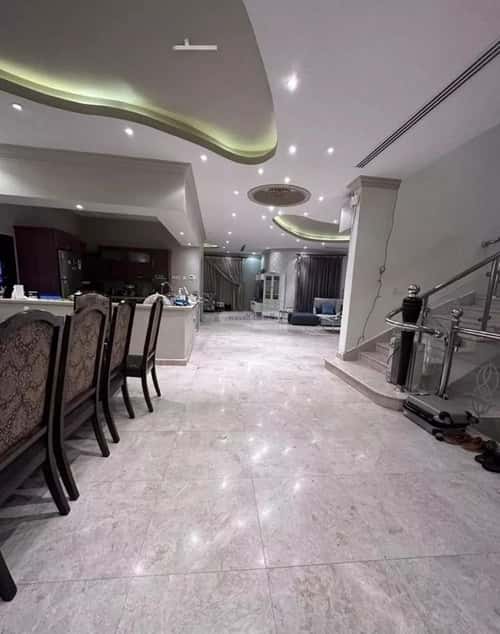 6 bedroom villa in Al Yasmin 6