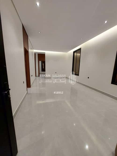 5 bedroom floor in Al Maizilah 1