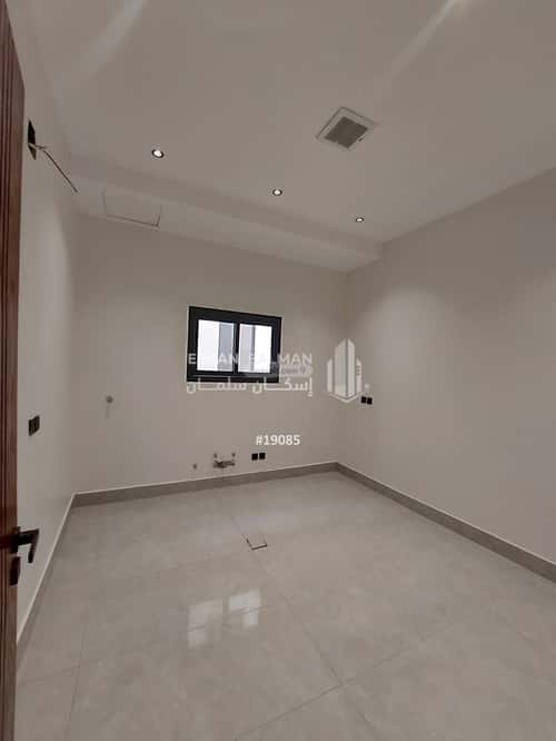 5 bedroom floor in Al Maizilah 3