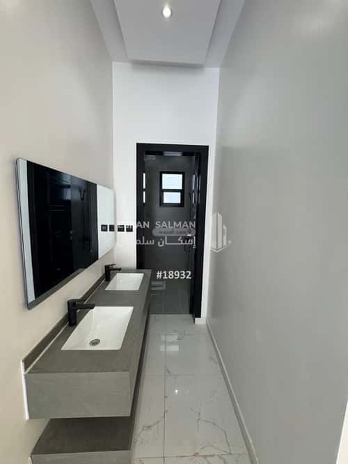 5 bedroom floor in Al Nadwah 9