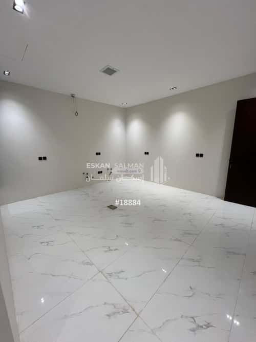 6 bedroom floor in Al Munsiyah 2