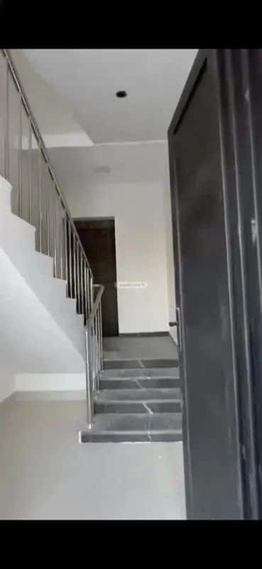 3 bedroom apartment in Okaz 13