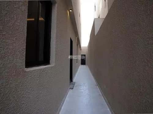 19 bedroom villa in Al Bayan 5