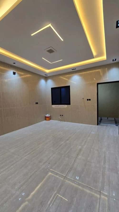 14 bedroom villa in Al Aziziyah 12