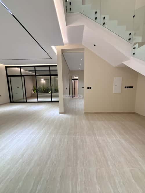 7 bedroom floor in Al Marwa 4