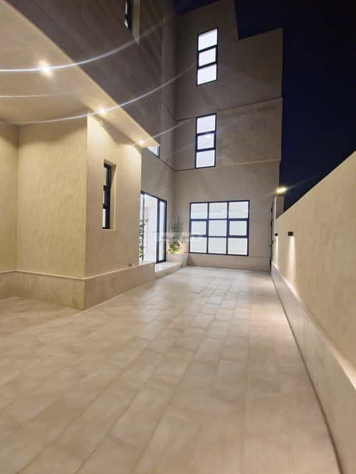 5 bedroom villa in Al Mahdiyyah 11