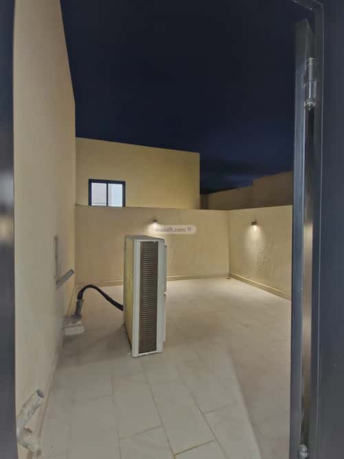 5 bedroom villa in Al Mahdiyyah 3