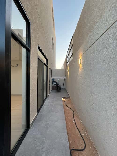 5 bedroom villa in Al Mahdiyyah 11