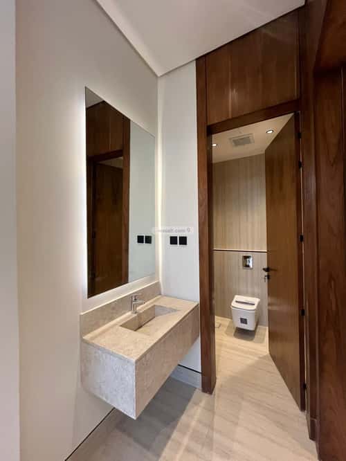 5 bedroom villa in Al Mahdiyyah 5