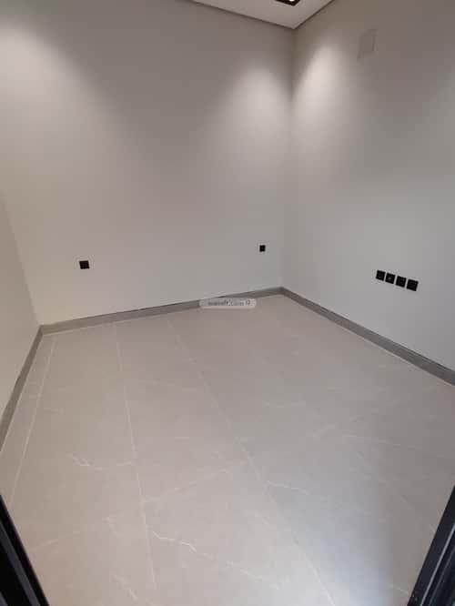 3 bedroom floor in Ishbiliyah 1