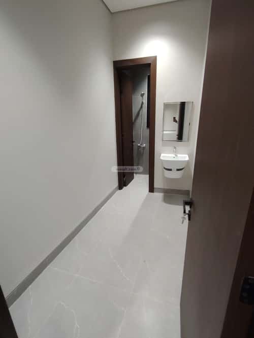 3 bedroom floor in Ishbiliyah 2