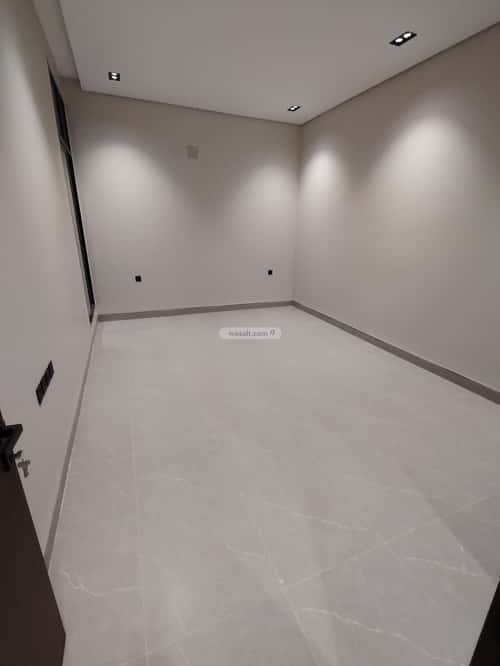 3 bedroom floor in Ishbiliyah 4