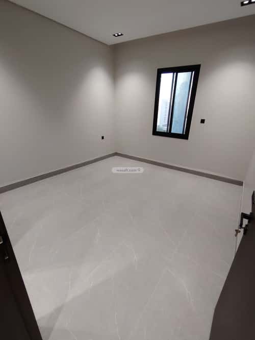 3 bedroom apartment in Ishbiliyah 1